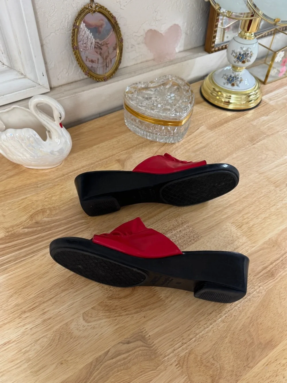 Y2K Comfort Plus By Predictions Red Ruched Slip On Wedge Sandals Size 11W